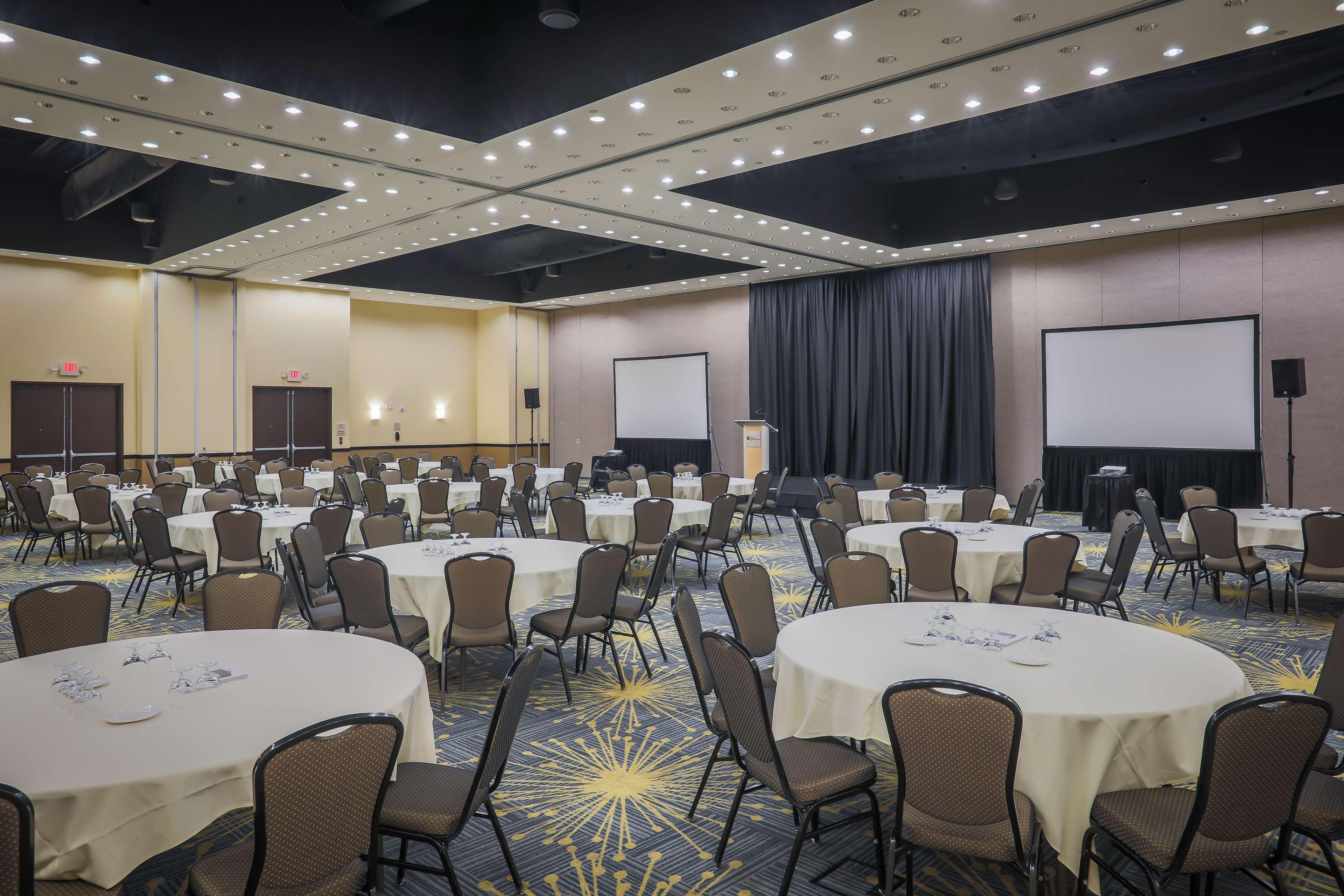 Hilton Garden Inn Fargo Buitenkant foto