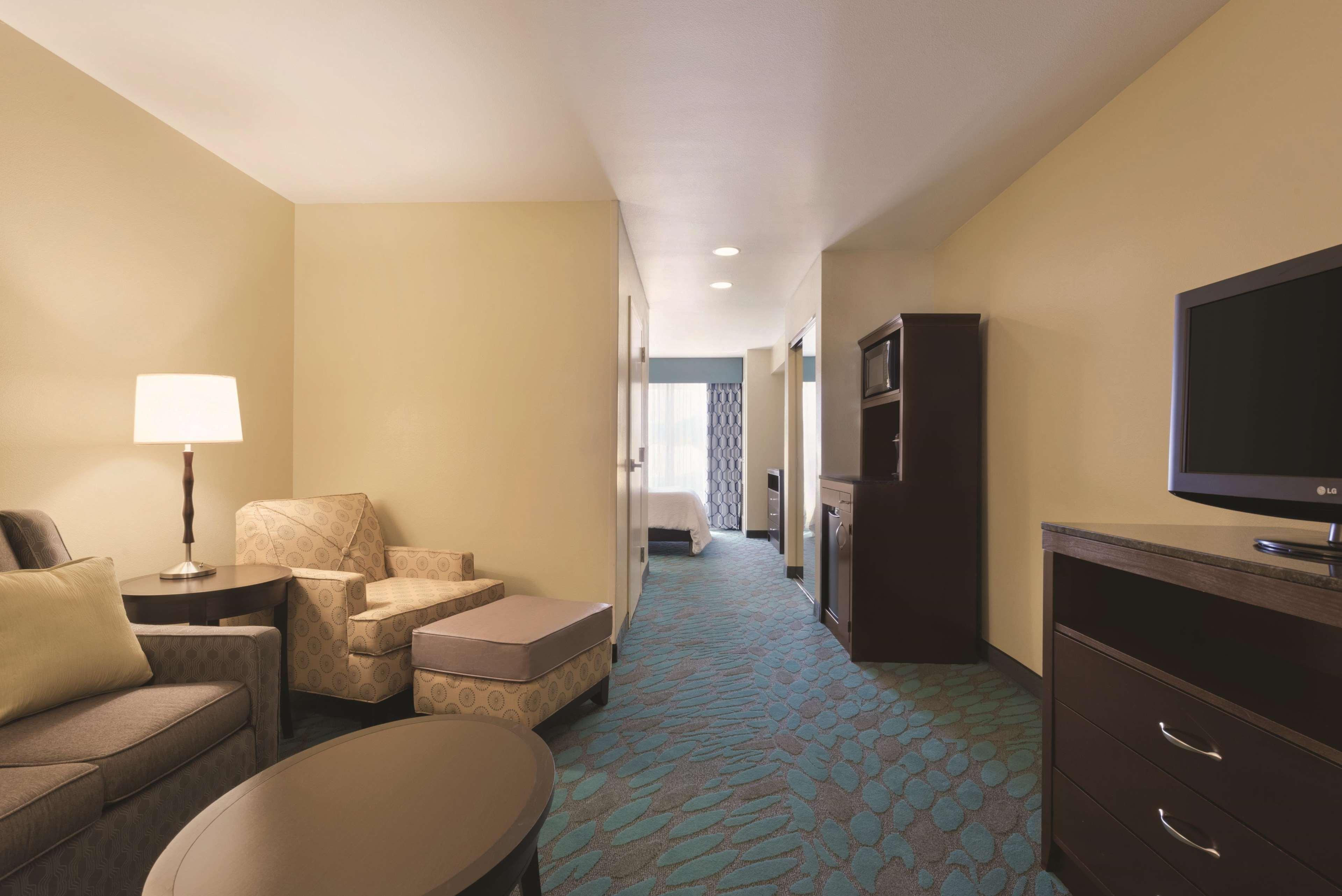 Hilton Garden Inn Fargo Buitenkant foto