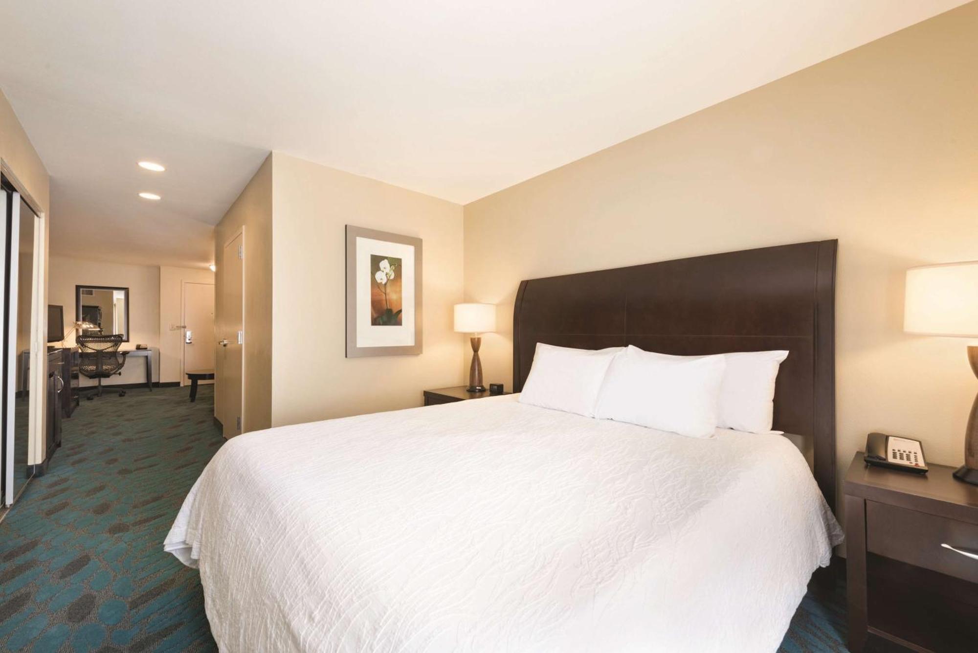 Hilton Garden Inn Fargo Buitenkant foto